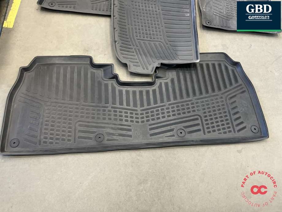 Gulvmatte sett til Hongqi E-HS9 2022-->> (NO PART ID|)