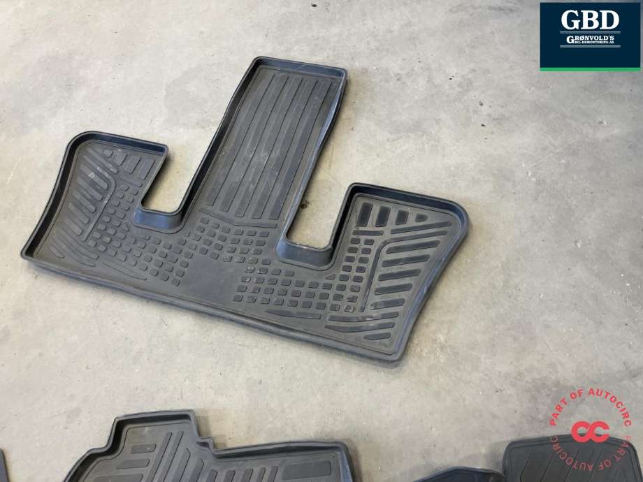 Gulvmatte sett til Hongqi E-HS9 2022-->> (NO PART ID|)