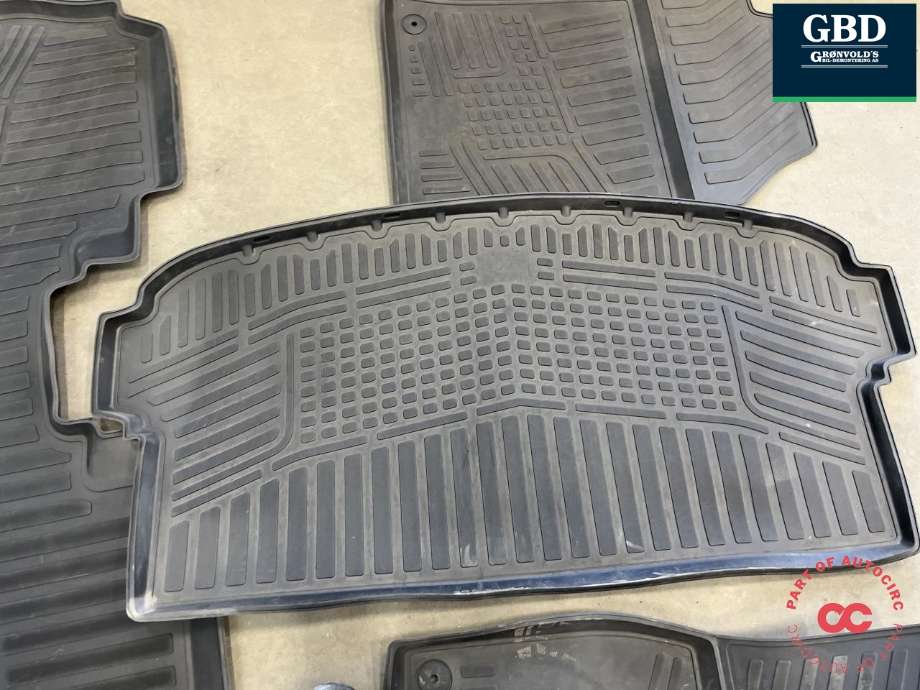 Gulvmatte sett til Hongqi E-HS9 2022-->> (NO PART ID|)