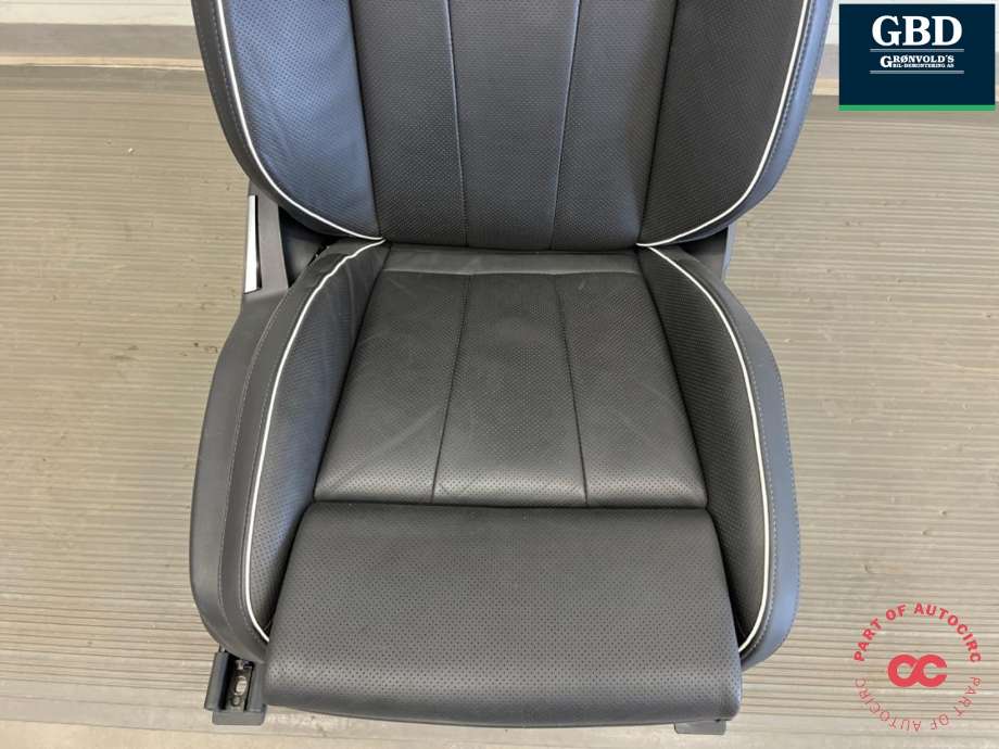 Sete foran høyre til Hongqi E-HS9 2022-->>  (NO PART ID|)