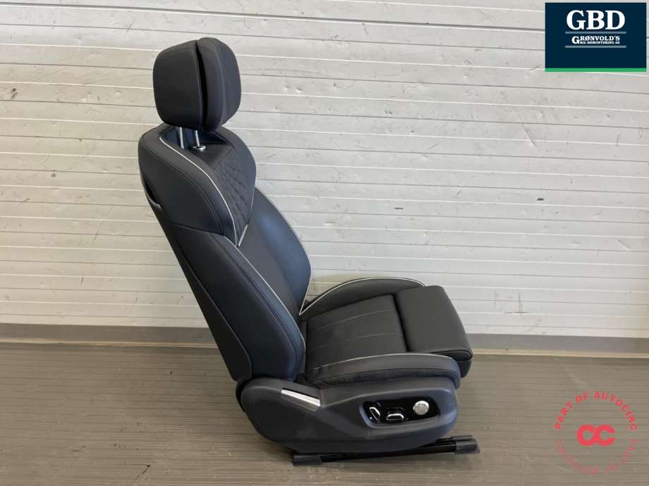 Sete foran høyre til Hongqi E-HS9 2022-->>  (NO PART ID|)