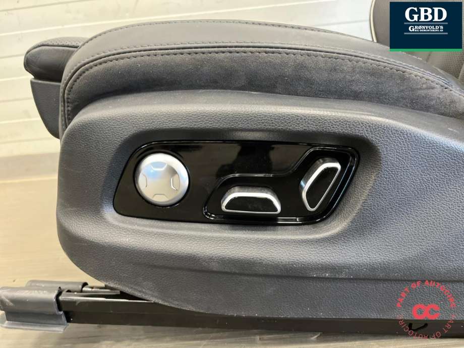 Sete foran venstre til Hongqi E-HS9 2022-->>  (NO PART ID|)