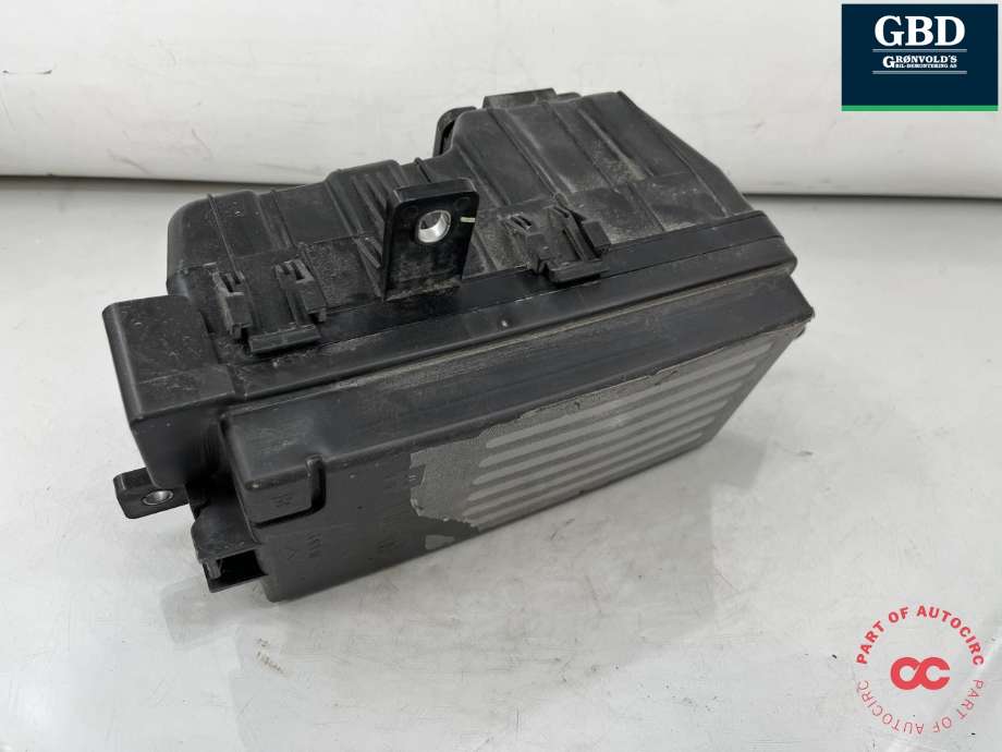 Sikringsboks motorrom til Hongqi E-HS9 2022-->>  (NO PART ID|)