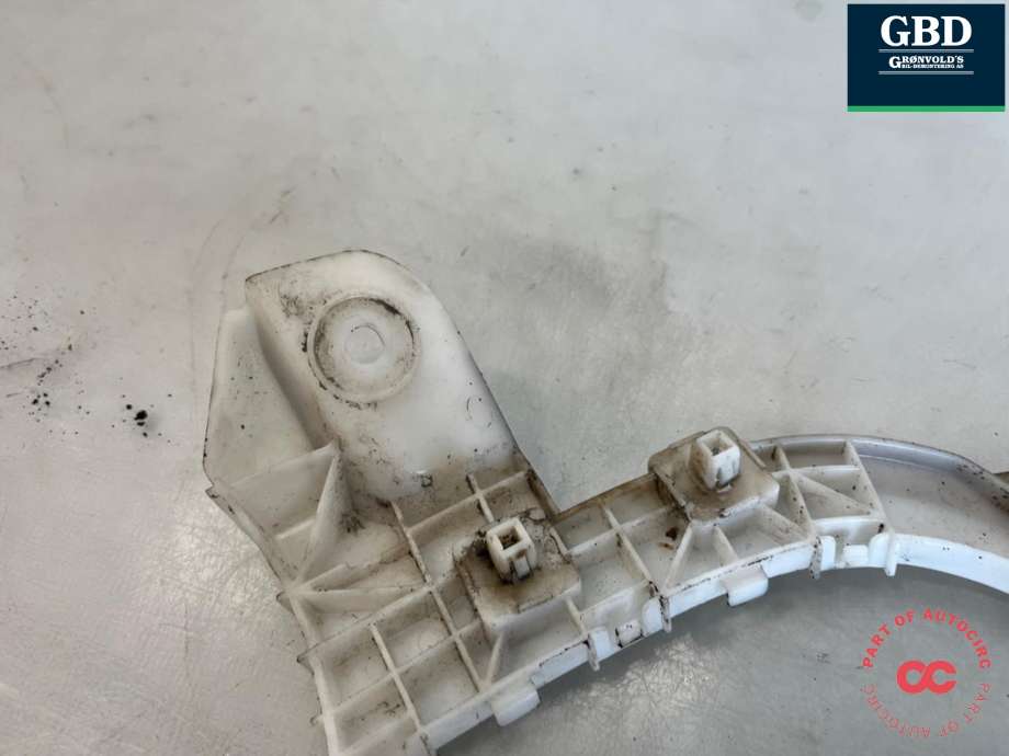 Støtfanger bak feste til Mitsubishi ASX 2010-2019 (6410B708|)