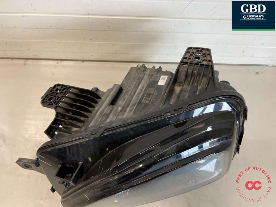 Frontlykt venstre full-LED til XPeng G6 2023-->>  (7210001FA1-00-03|)