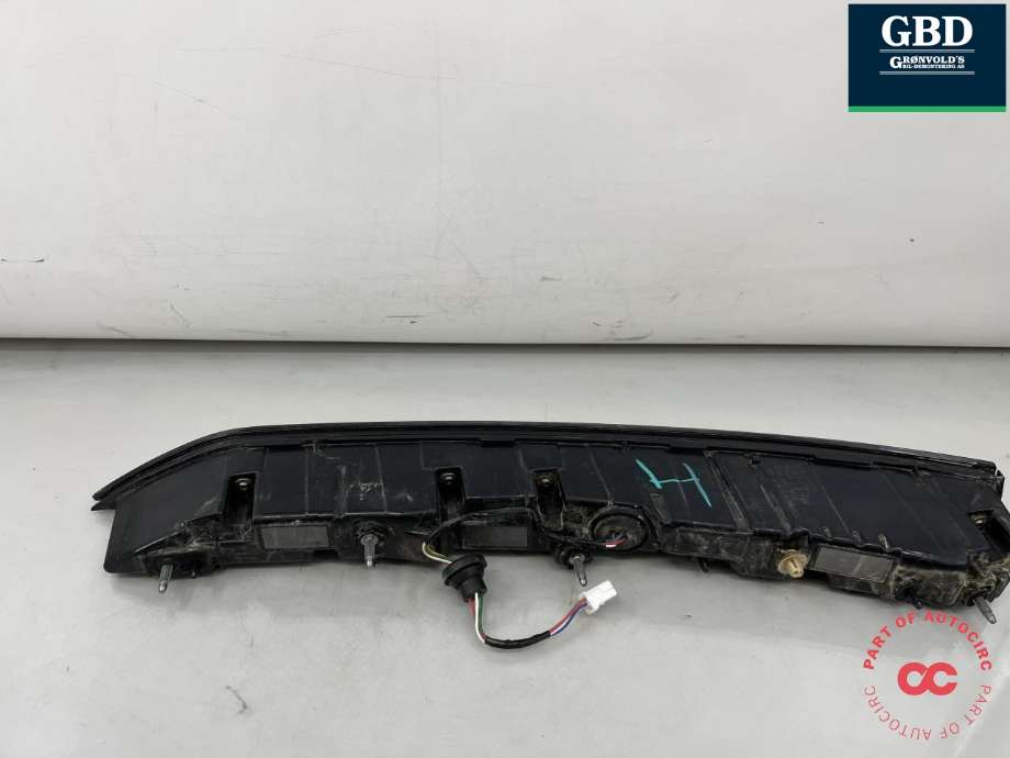Baklykt høyre indre til XPeng G6 2023-->> (7305002FA1-00-03|)