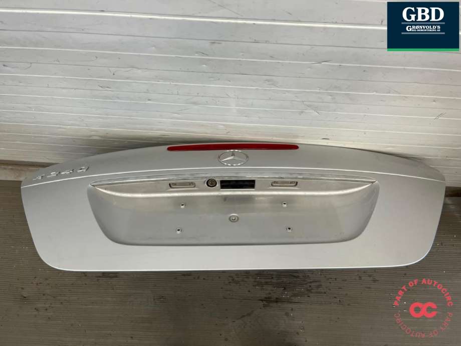 Bakluke sedan til Mercedes E-Klasse 2002-2006 (Fase 1) (W211) (W211) (A 211 750 03 75|A 211 750 00 75|)