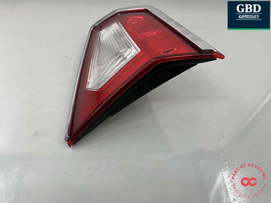 Baklykt høyre indre til Suzuki Vitara 2015-->> (Type IV) (36254-54P00-000|)