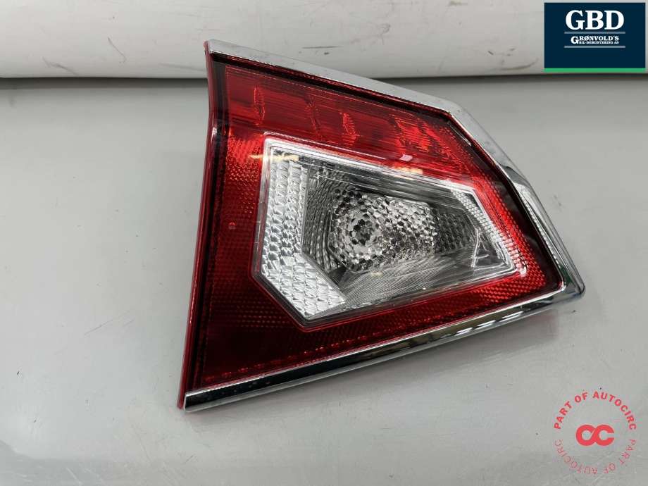 Baklykt venstre indre til Suzuki Vitara 2015-->> (Type IV) (36274-54P00-000|)