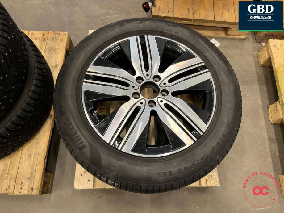 Hjulsett aluminium sommer til Mercedes EQB 2022-->>  (PIRELLI|235-55-18|7|5JX18 ET 53|5|4-5MM PROD 3922)