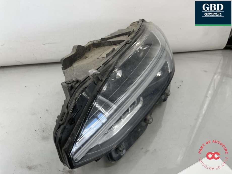 Frontlykt venstre full-LED til Volvo V90 / V90 CC / S90 2016-->> (31655788|)