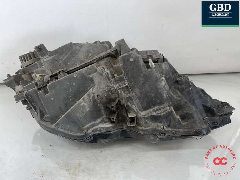 Frontlykt venstre full-LED til Volvo V90 / V90 CC / S90 2016-->> (31655788|)