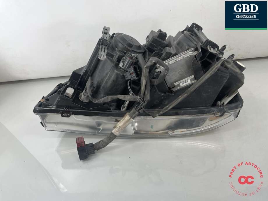 Frontlykt høyre xenon til Volvo XC90 2007-2014 (Type I, Fase 2)  (31446873|)