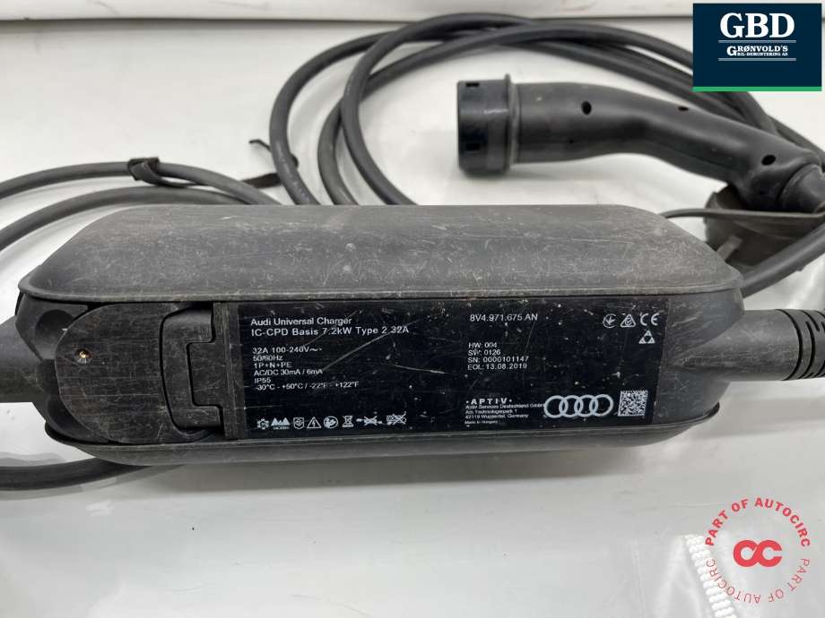 Batterilader kabel til Audi e-tron 2018-->> (8V4 998 639 AH|V04 017 001 DF|)