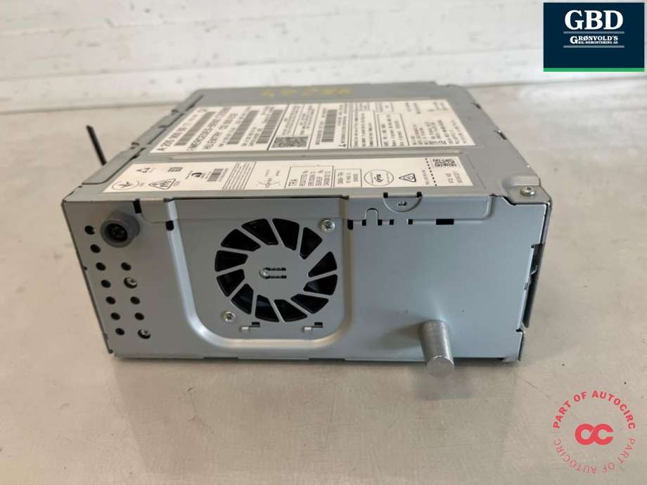 Bilstereo til Mercedes C-Klasse 2014-2018 (Fase 1) (W205) (W205) (|A 205 900 89 17)