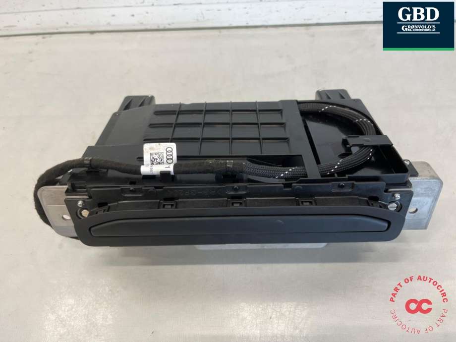 Bilstereo navigasjon skjerm til Audi Q7 2015-->> (Type II) (|4M0 857 273 A)
