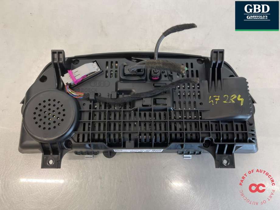 Instrumentpanel til Audi e-tron 2018-->> (|4KE 920 795 A)