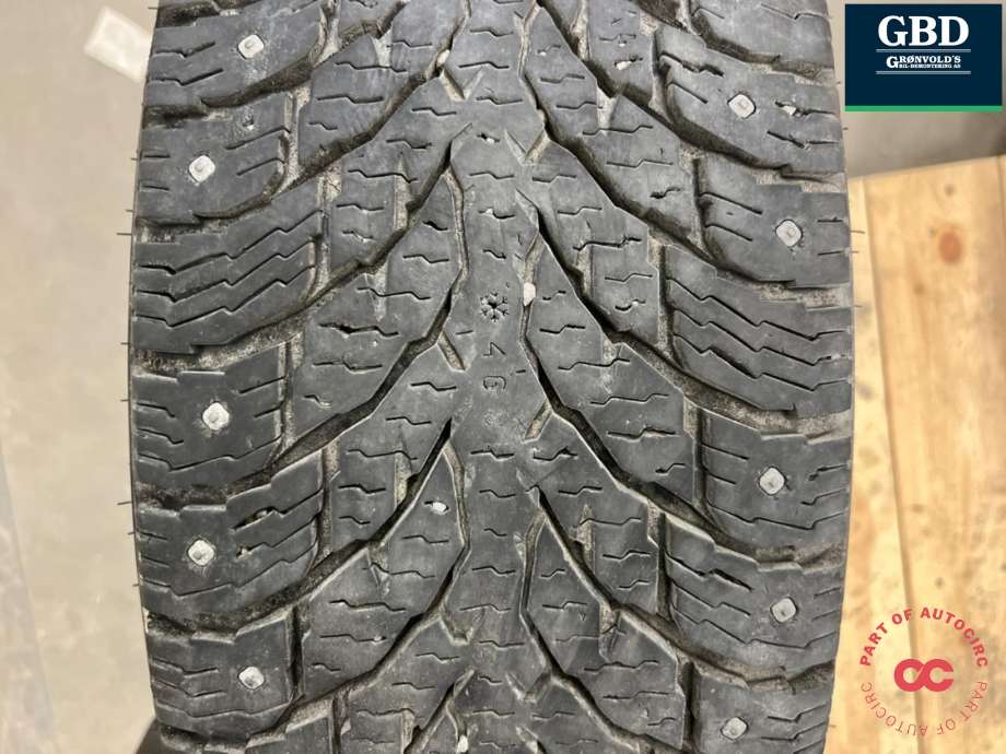 Hjulsett stål vinter til VW Transporter / Caravelle 2015-2019 (T6) (T6) (NOKIAN HAKKAPELIITTA|205-65R16|PROD 3422         7|75MM|ET51)