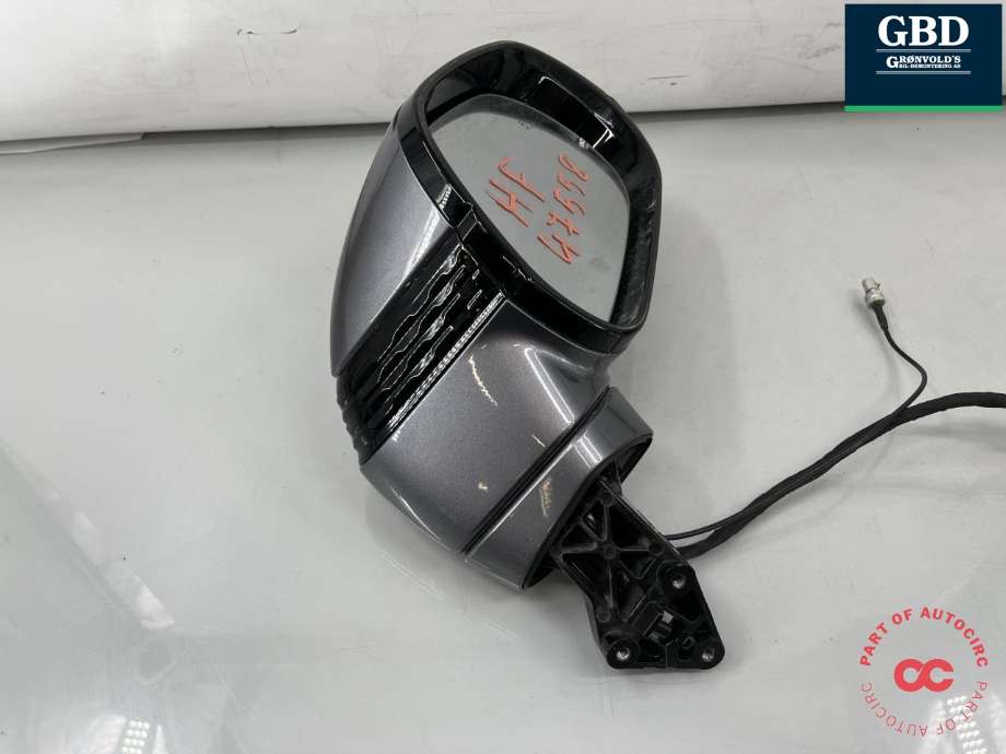 Speil høyre til Hongqi E-HS9 2022-->> (8202050QR12S1|)