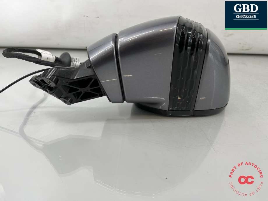 Speil høyre til Hongqi E-HS9 2022-->> (8202050QR12S1|)