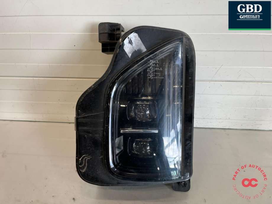 Kjørelys led høyre foran til Hongqi E-HS9 2022-->> (3711080QR01B|)