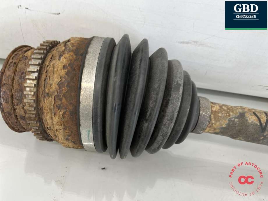 Drivaksel venstre bak, diesel/automat til Mitsubishi Pajero 2007-2016 (Type IV, Fase 1)  (3715A098|)