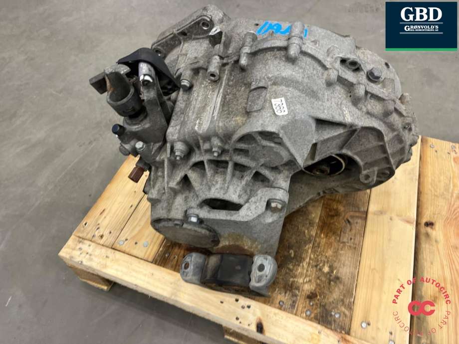 Girkasse manuell 6-trinn til VW Transporter / Caravelle 2015-2019 (T6) (T6) (PSW|0A5 300 012 M|0A5 300 048 J)