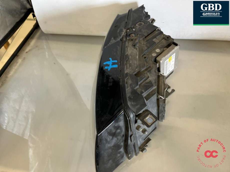 Frontlykt høyre xenon til Audi Q5 2008-2012 (Type I, Fase 1) (8R0 941 030 AJ|)
