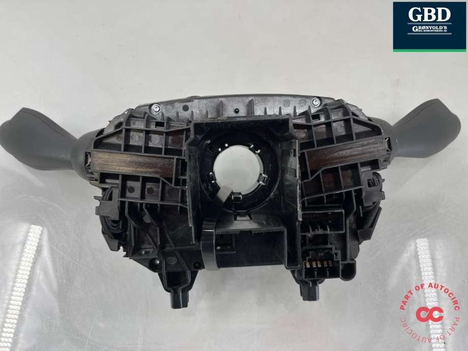 Bryter combi til Volvo XC60 2017-->> (Type II) (32266885|)