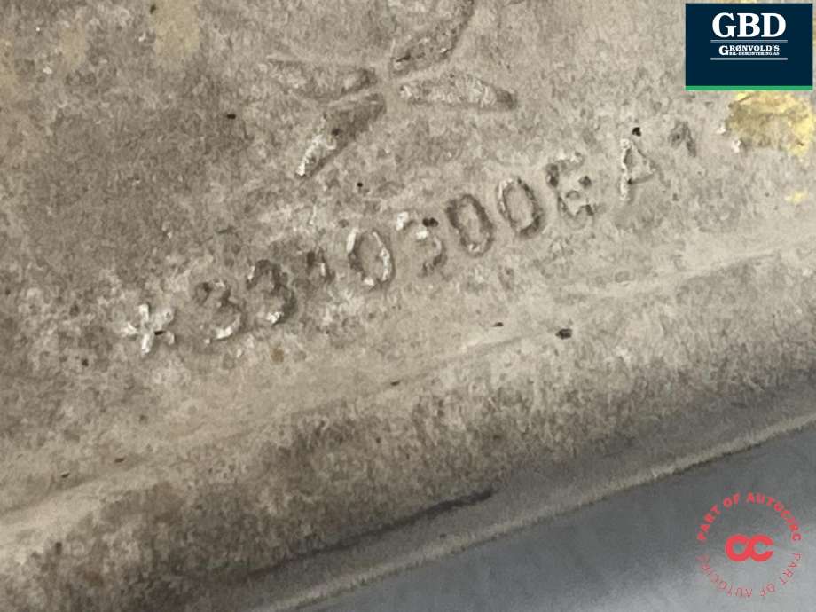 Bærebru høyre foran nedre til XPeng G9 2023-->>  (3310300EA1-00-04|3370300EA1|)