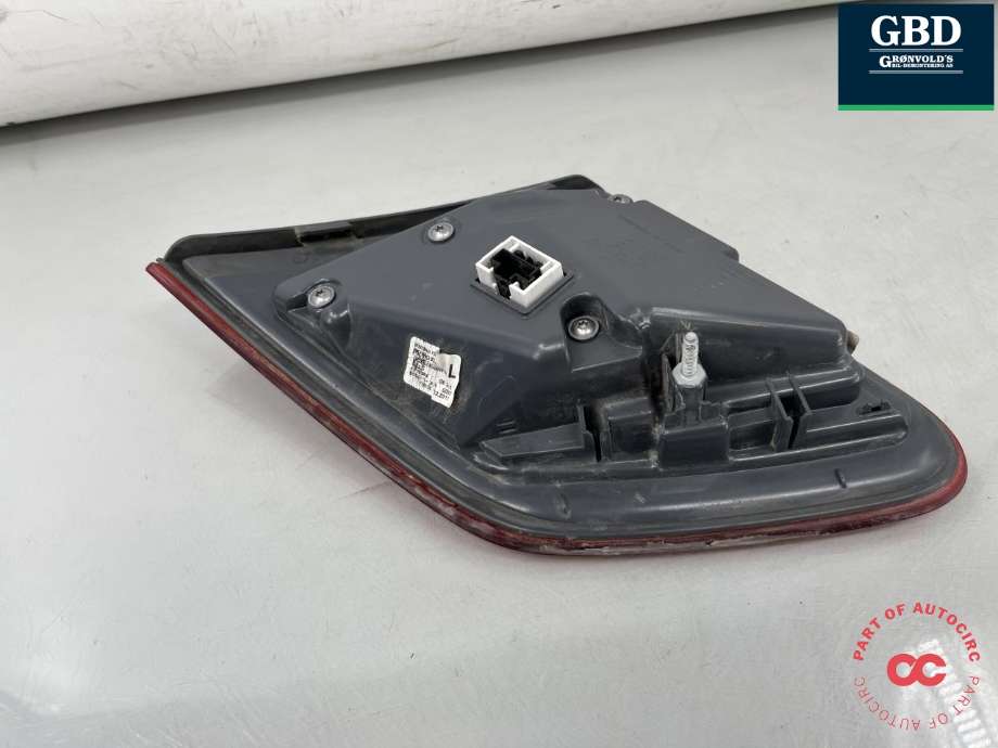 Baklykt venstre indre til Mercedes B-Klasse, electric drive 2014-2018 (W242) (W242) (A 246 906 91 00|)