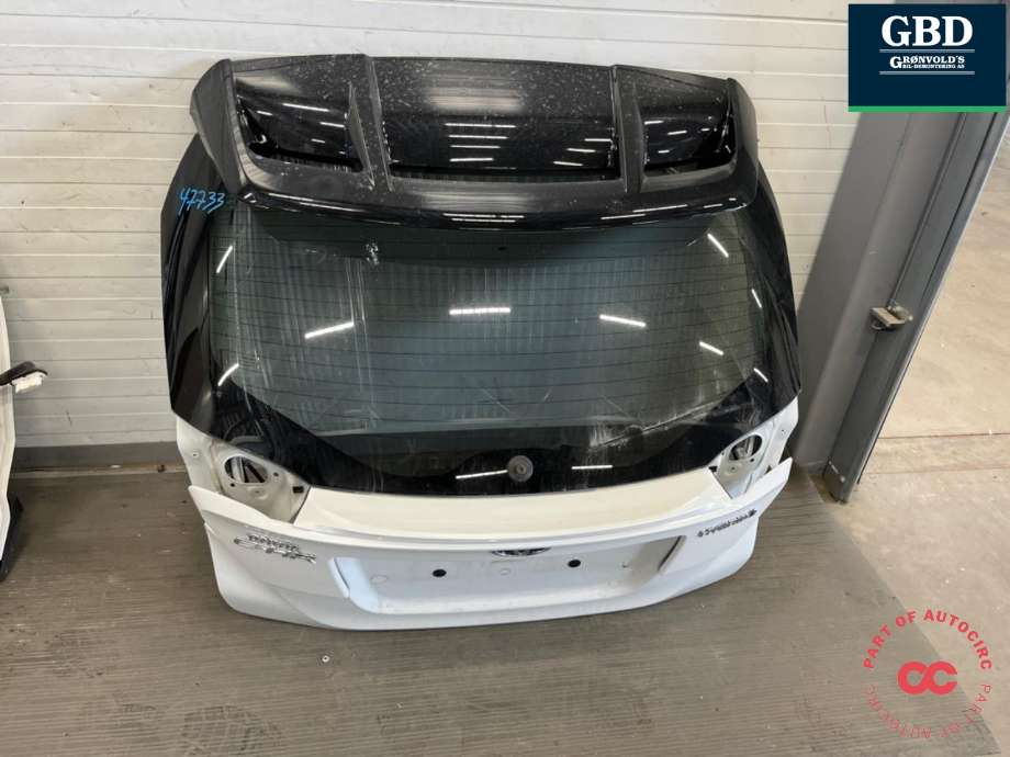 Bakluke combi til Toyota C-HR 2016-->> (67005F4020|)