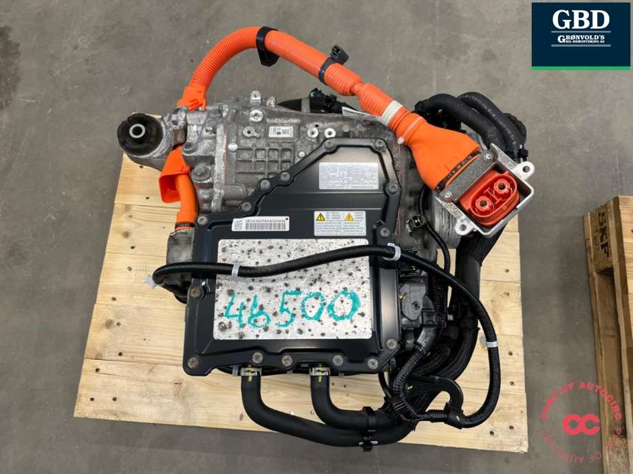 Motor elbil bak til Toyota bZ4X 2022-->> (3061042031|)