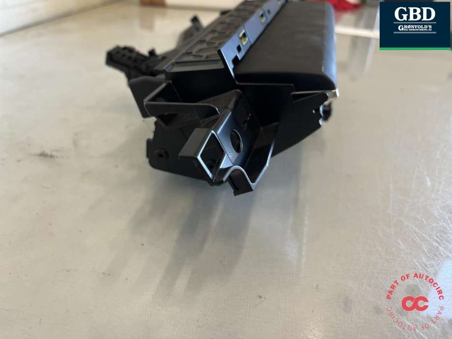 Bilstereo navigasjon skjerm til Audi A6, Allroad 2012-2014 (Type III, Fase 1) (C7) (C7) (4G0 919 607 J|)