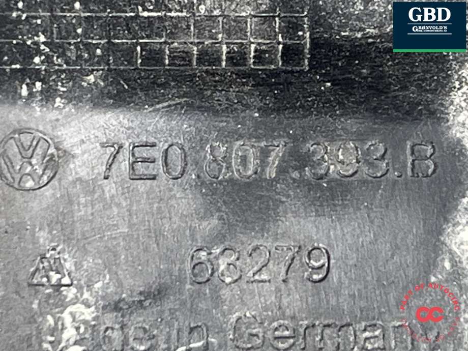 Støtfanger bak feste til VW Transporter / Caravelle 2015-2019 (T6) (T6) (7E0 807 393 C|7E0 807 393 B|)