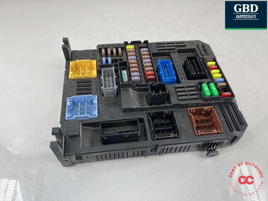 Styreenhet comfort (BCM) til Peugeot Expert 2016-->> (Type III) (16 170 161 80|9819851280|)