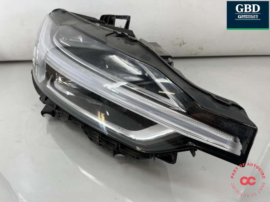 Frontlykt høyre full-LED til Volvo XC60 2017-->> (Type II) (31108601|31656615|)