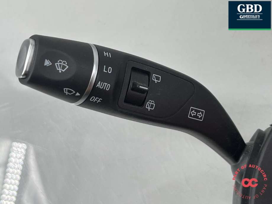 Bryter combi til XPeng G6 2023-->> (8220001FF1-00-00|)