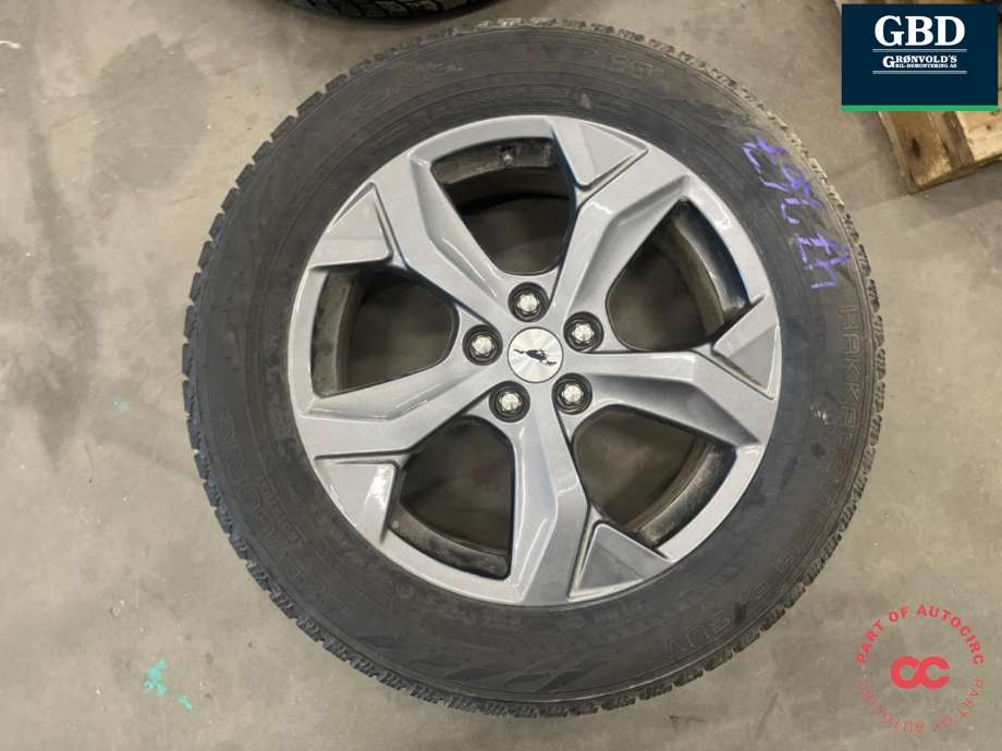 Hjulsett aluminium vinter til Ford Mustang Mach-e 2020-->>  (NOKIAN HAKKAPELIITTA|225-60R18|PROD 3021    6|30MM|18X7|0JN  + 47|5MM)