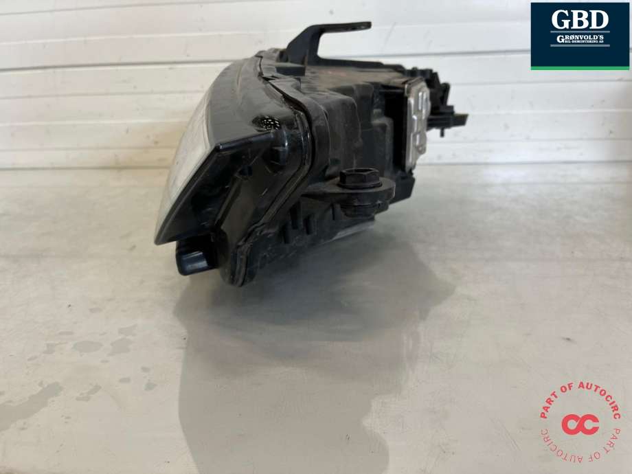 Frontlykt høyre full-LED til Audi A3 2016-2020 (Type III, Fase 2)  (8V0 941 774 K|8V0 941 774 C|8V0 941 774 KX)