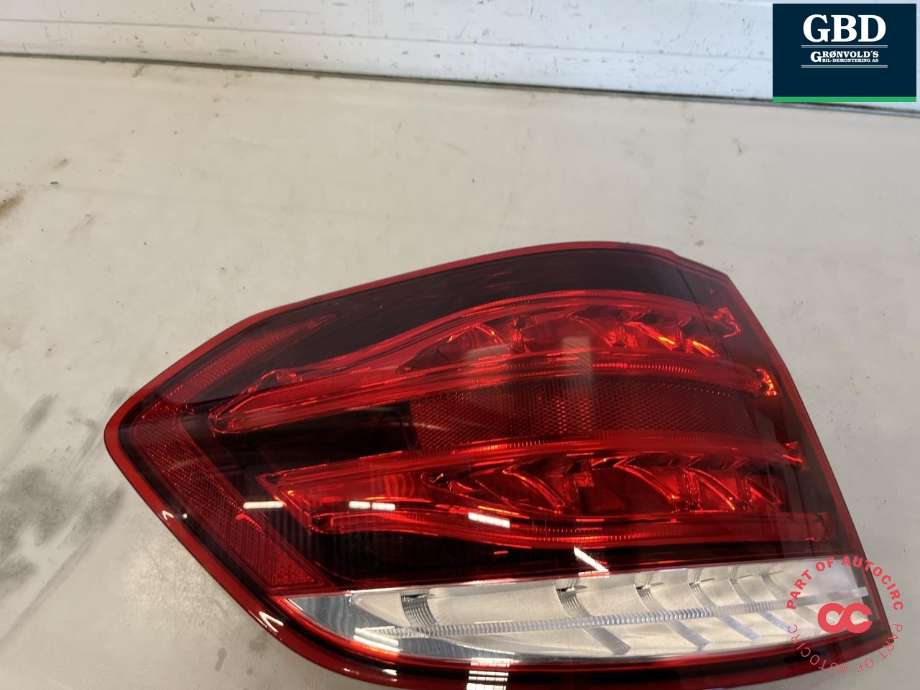 Baklykt venstre ytre til Mercedes E-Klasse, 2013-2016 (Fase 2) (W212) (W212)