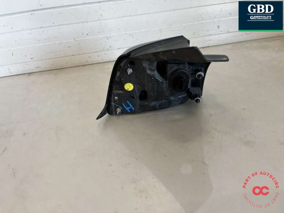 Baklykt høyre ytre til Tesla Model Y 2021-2024 (Type I)