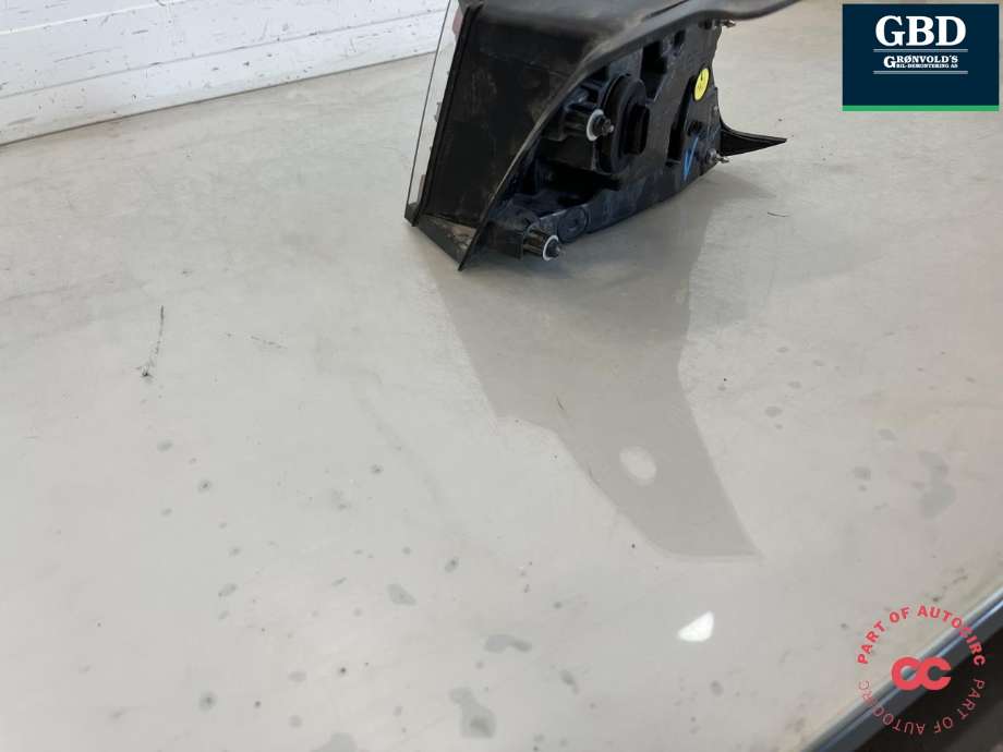 Baklykt venstre ytre til Tesla Model Y 2021-2024 (Type I) (1502086-99-D|)