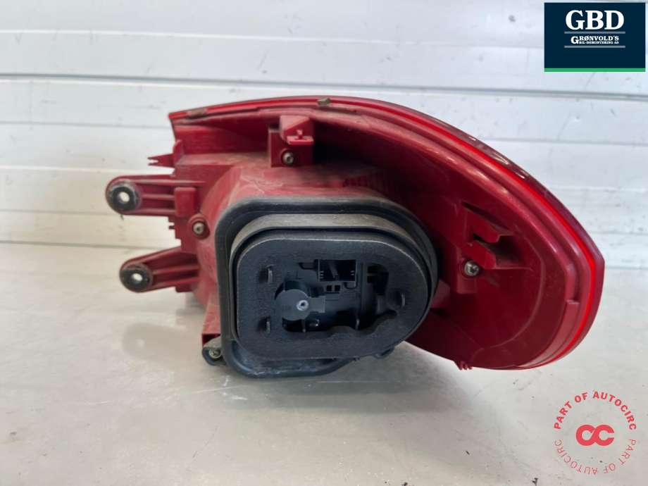 Baklykt venstre ytre til VW Tiguan 2011-2016 (Type I, Fase 2)  (5N0 945 095 Q|)