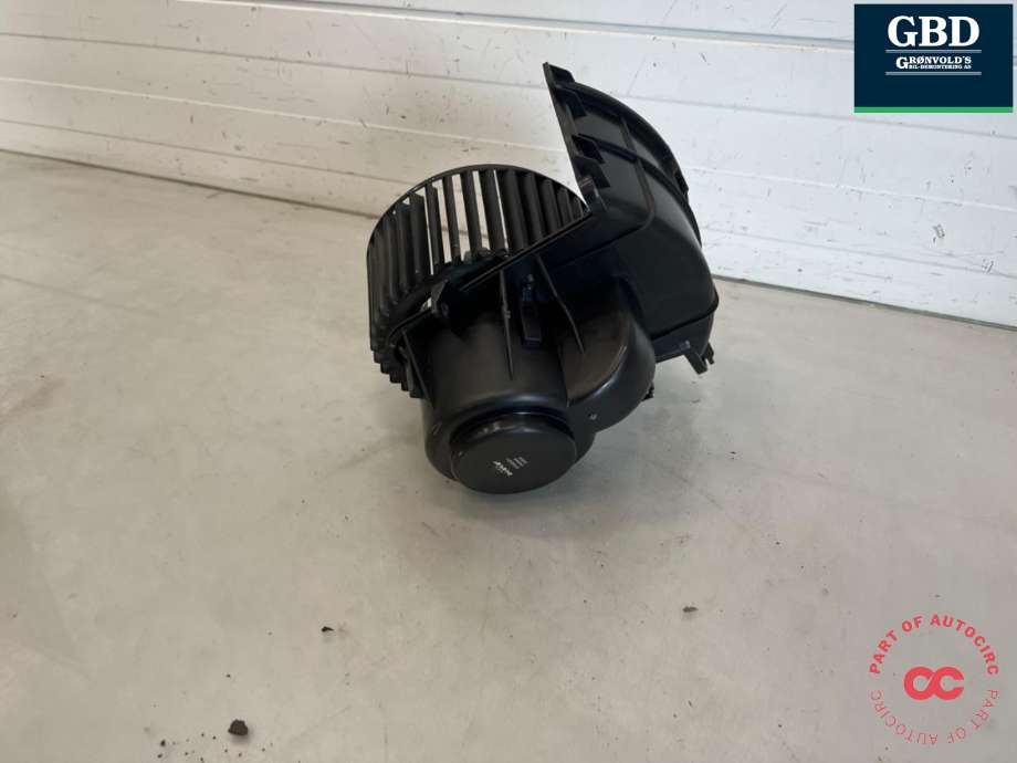 Varmeapparat motor til VW Transporter / Caravelle 2003-2009 (Fase 1) (T5) (T5) (7E5 820 021|7H5 820 021 B|)