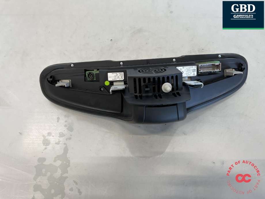 Instrumentpanel til Porsche Taycan 2019-->>