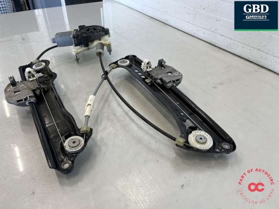 Ruteheis høyre bak til Porsche Taycan 2019-->>  (PAD 839 462 A|PAD 839 462|)