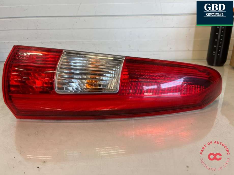 Baklykt høyre øvre til Volvo V70 2000-2004 (Type II, Fase 1)  (9483689|)