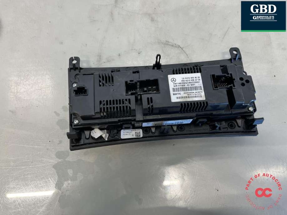 Kardang klokke bak til Mercedes E-Klasse 2013-2016 (Fase 2) (W212) (W212) (A 204 350 01 14|)