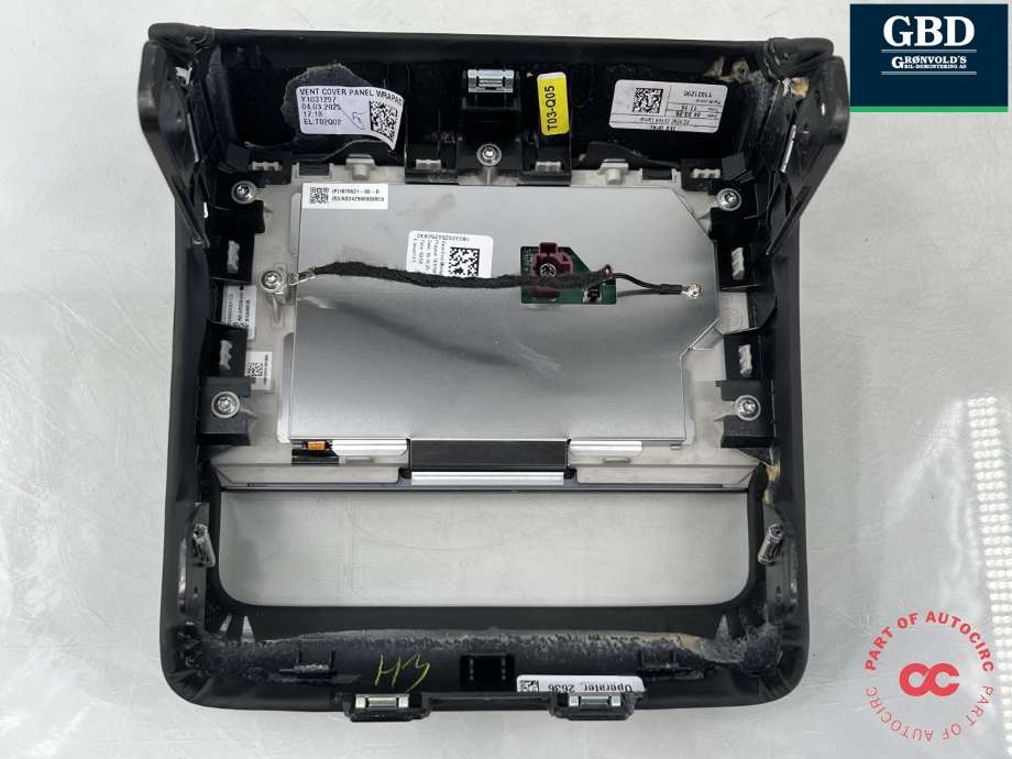 Varmeapparat betjening bak til Tesla Model Y 2024-->> (Type II) (|1875931-00-D)